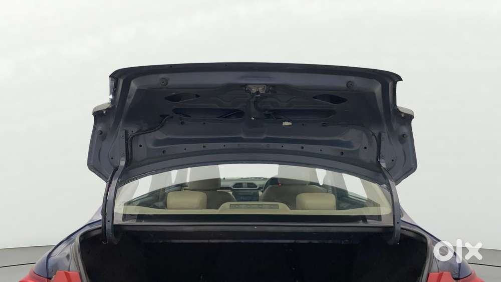 Maruti Suzuki Swift Dzire Vdi Bsiv, 2018, Diesel