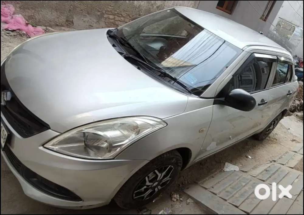 Maruti Suzuki Swift Dzire 2015 Petrol/cng Delhi Number Registration