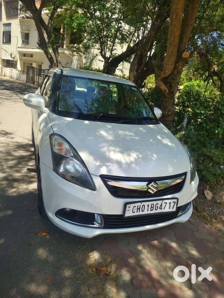 Maruti Suzuki Dzire 1.2 Vxi, 2016, Petrol