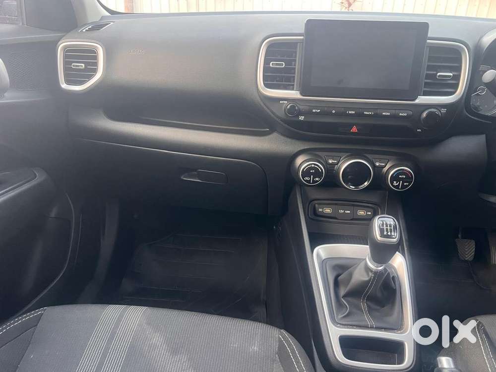 Hyundai Venue 1.0 Sx Turbo Imt, 2021, Petrol