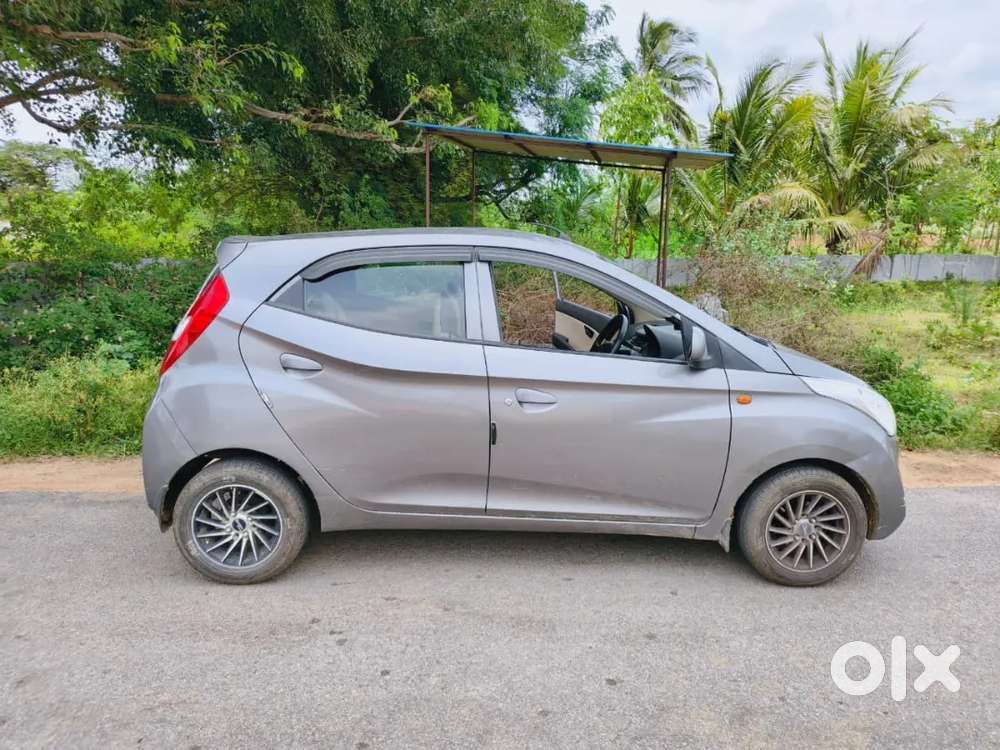 Hyundai Eon Era 2013 Petrol