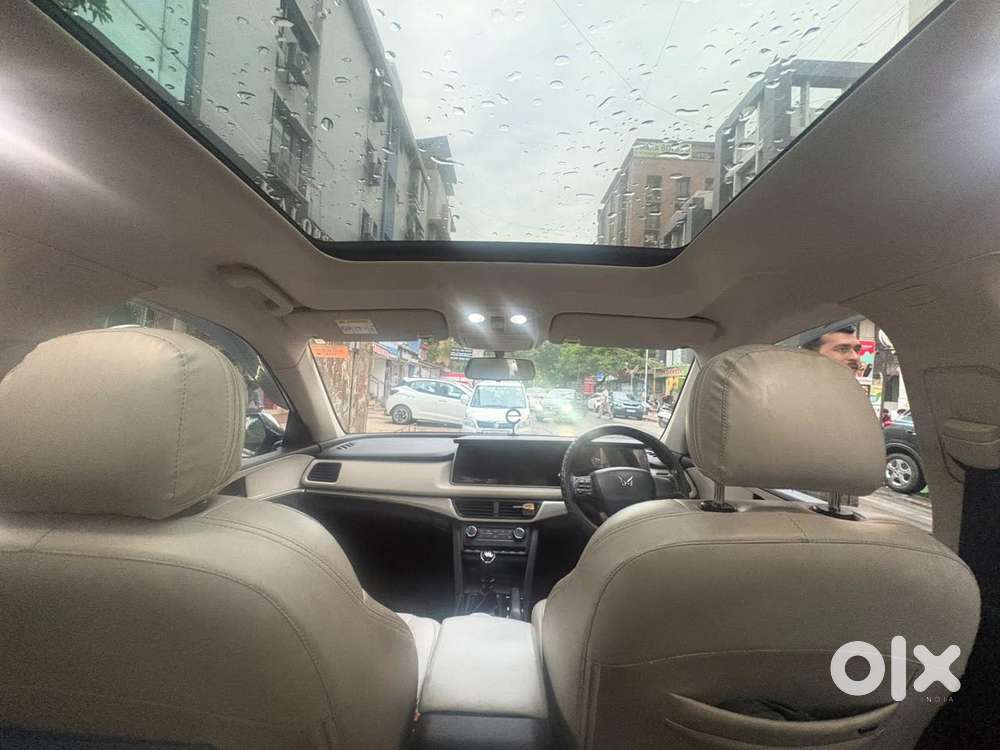 Mahindra Xuv700 2.2 Ax 5 Diesel Mt Str, 2023, Diesel