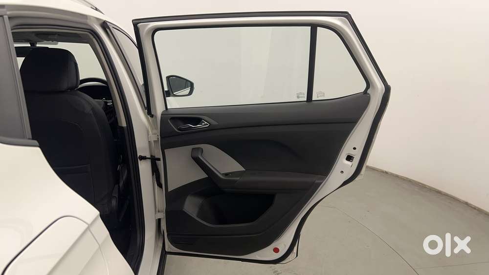 Skoda Kushaq 1.0 Tsi Ambition At, 2022, Petrol