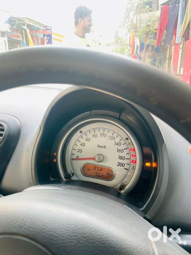 Maruti Suzuki 2011 Kms