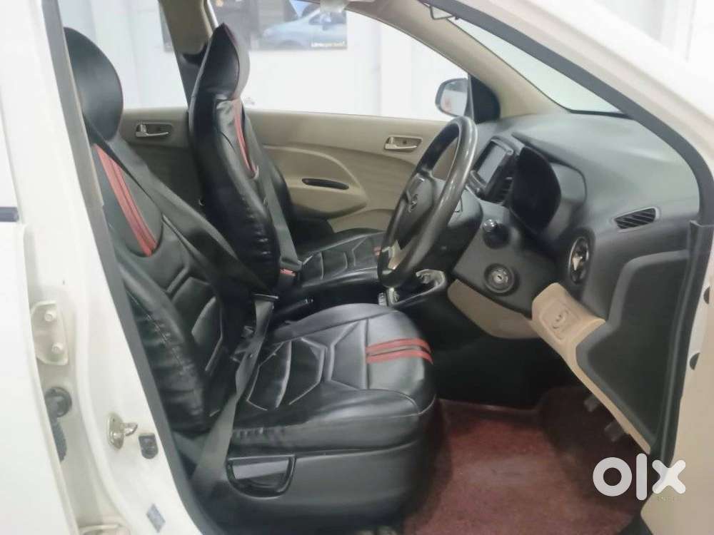 Hyundai Santro Asta, 2019, Petrol