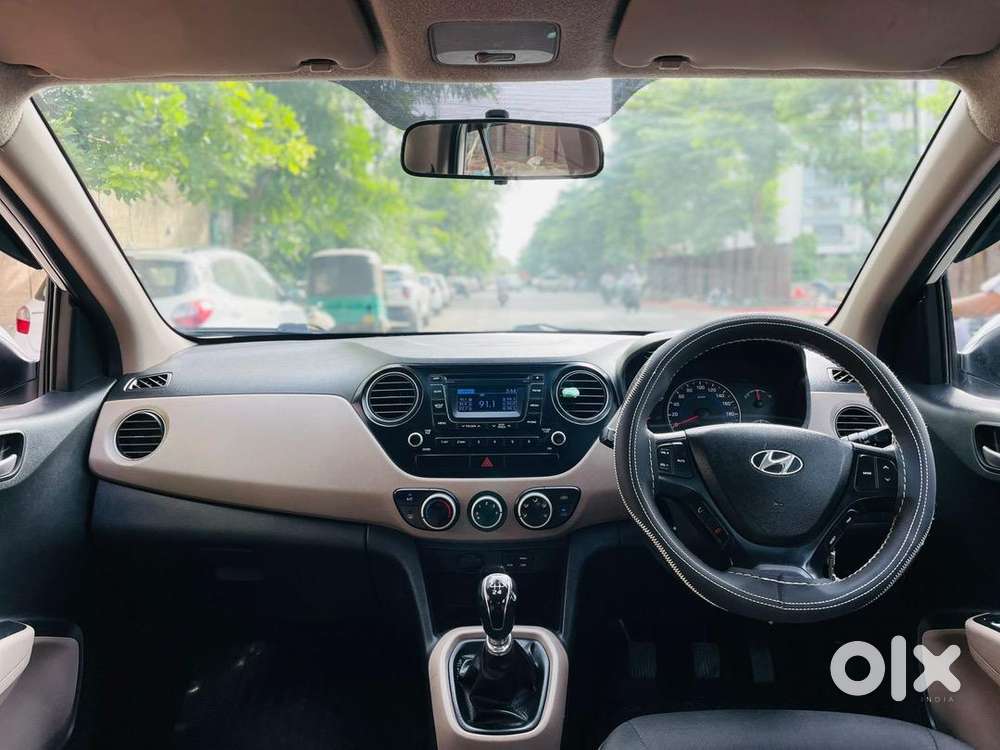 Hyundai Grand I10 2015 Diesel 80000 Km Driven
