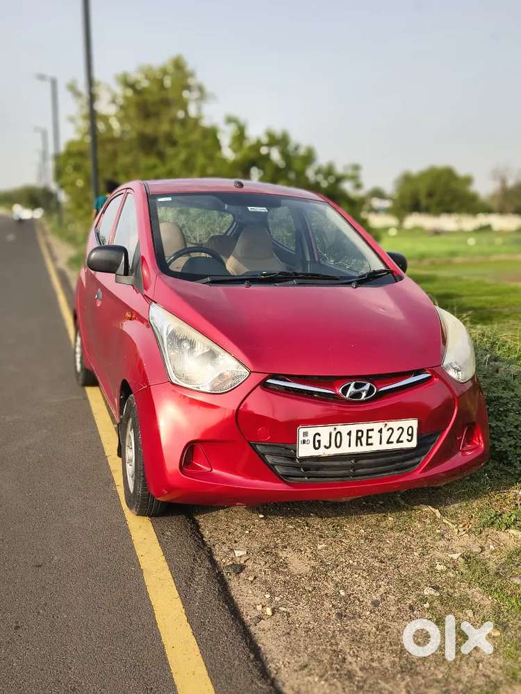 Hyundai Eon 2nd Owner 2013 Petrol