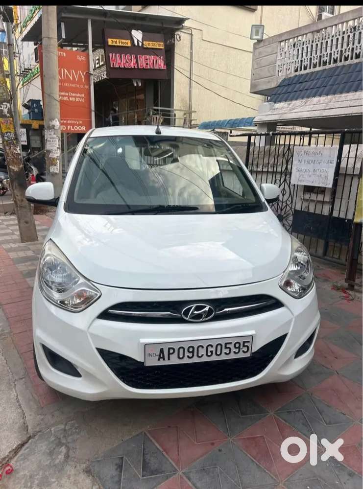 Hyundai I10 2012 Petrol 65000 Km Driven