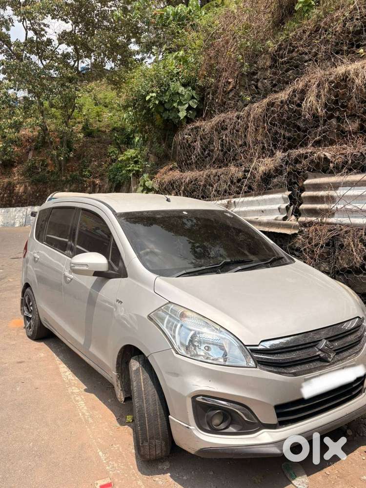 Ertiga Zxi Plus Top Model