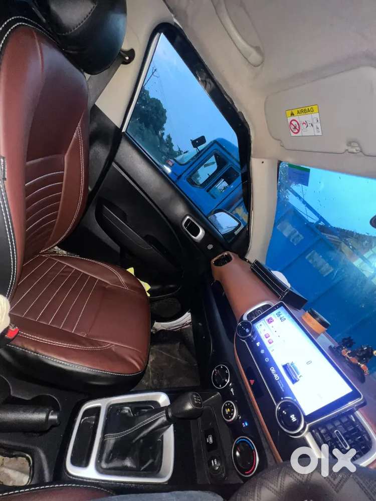 Hyundai Venue Petrol 2021