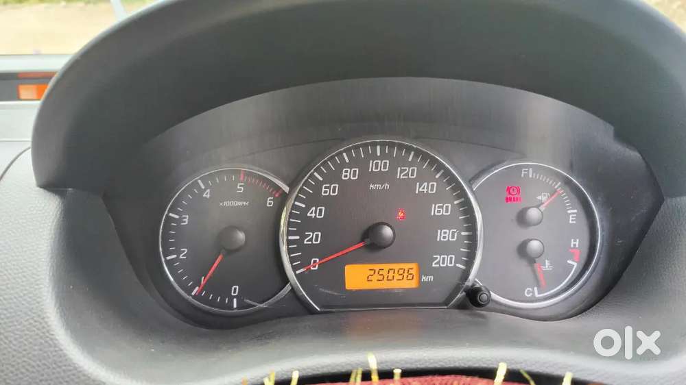 Maruti Swift Dzire 2010