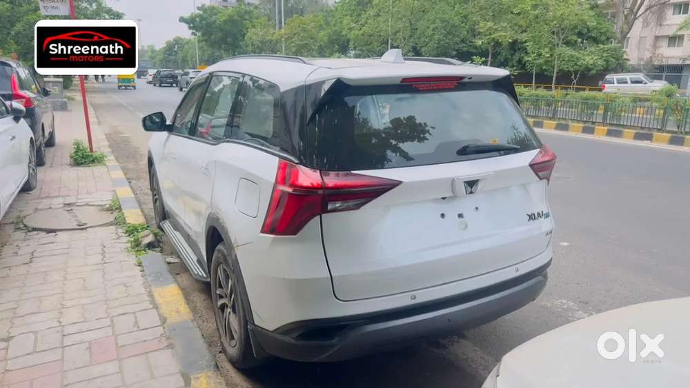 Mahindra Xuv700 2.2 Ax 5 Diesel At Str, 2022, Diesel