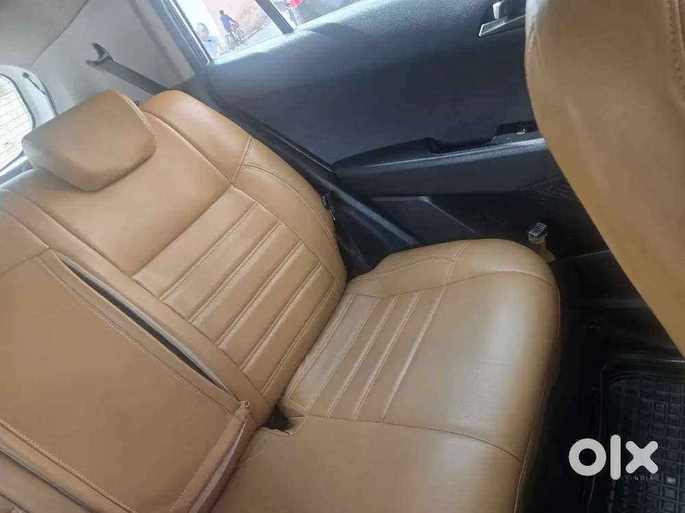 Creata(white)2015 Chd No