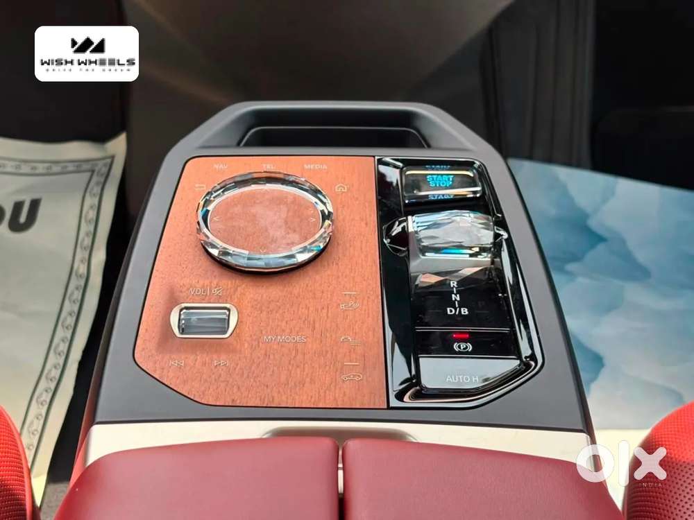 Bmw Ix, 2024, Electric