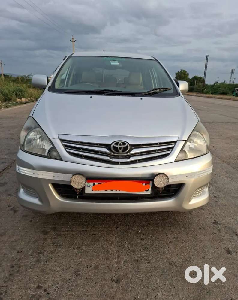 Toyota Innova 2.5 Ev 2011