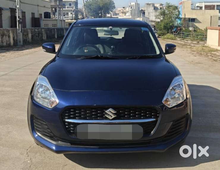 Maruti Suzuki Swift Vxi + Manual, 2023, Petrol