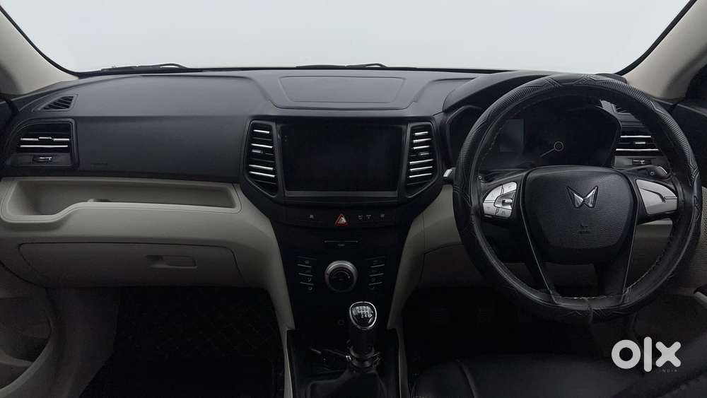 Mahindra Xuv300 W6, 2023, Petrol