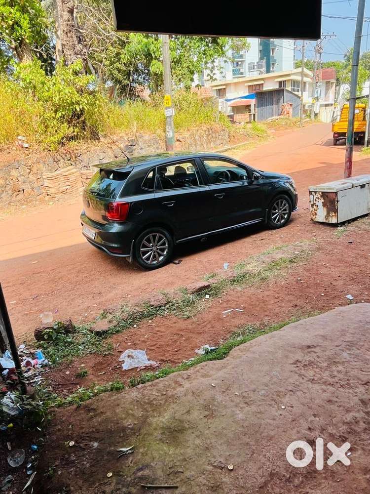 Volkswagen Polo Petrol 2021