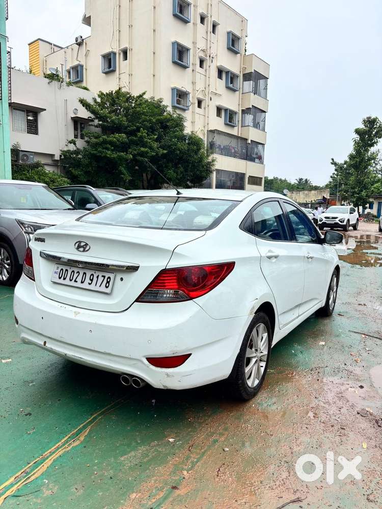 Hyundai Verna, 2013, Petrol