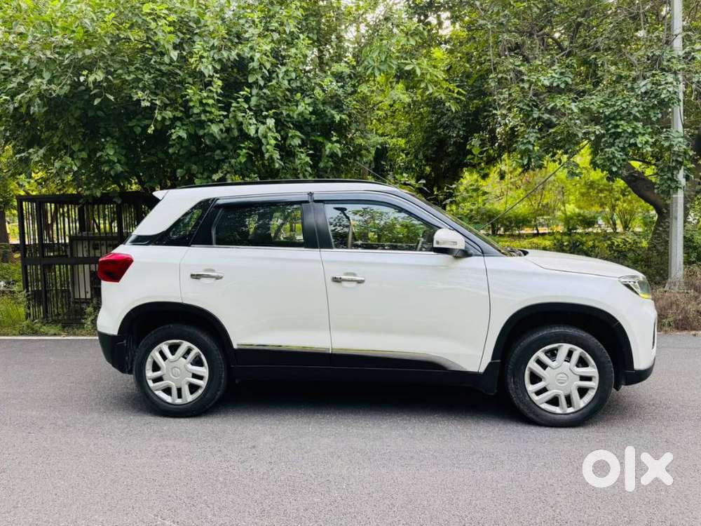 Maruti Suzuki Brezza 1.5 Vxi Smart Hybrid, 2022, Petrol