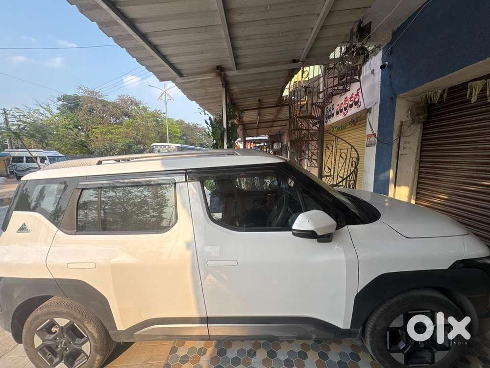 Kia Syros 2025 Petrol Well Maintained