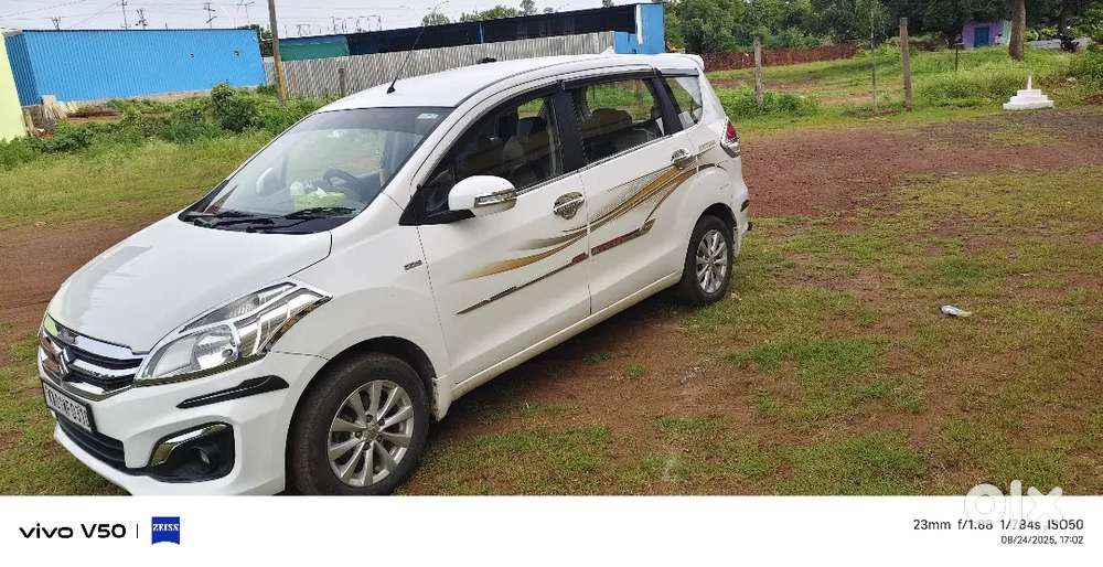 Maruti Suzuki Ertiga 2015 Diesel 185000 Km Driven