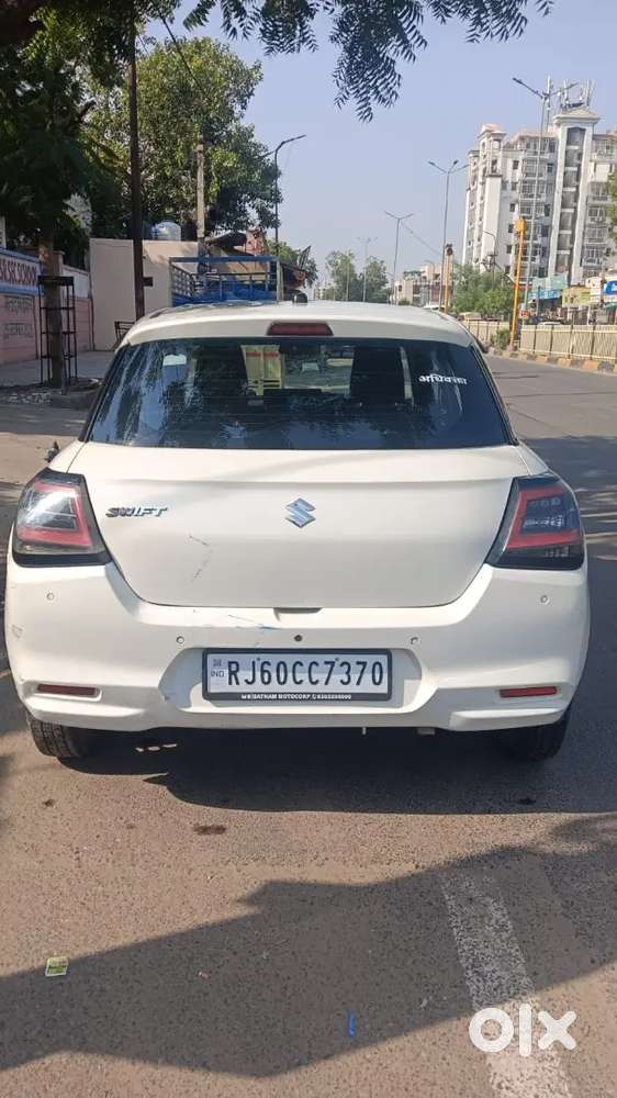 Maruti Suzuki Swift Petrol Manual 2025
