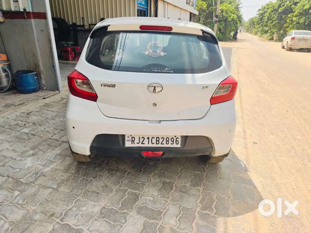 Tata Tiago Revotron Xt 2018