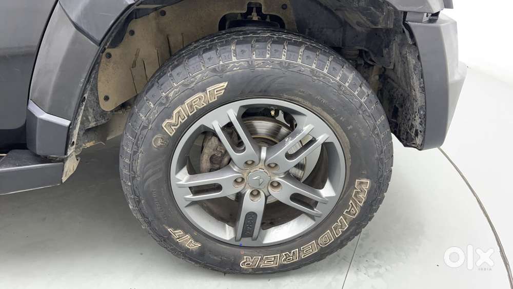Mahindra Thar 2.0 Lx Hard Top Petrol At 4 Rwd, 2023, Petrol