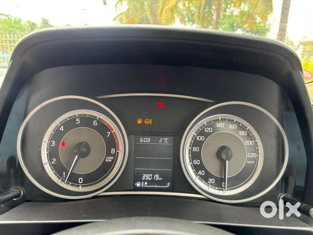 Maruti Suzuki Dzire 1.2 Zxi, 2018, Petrol