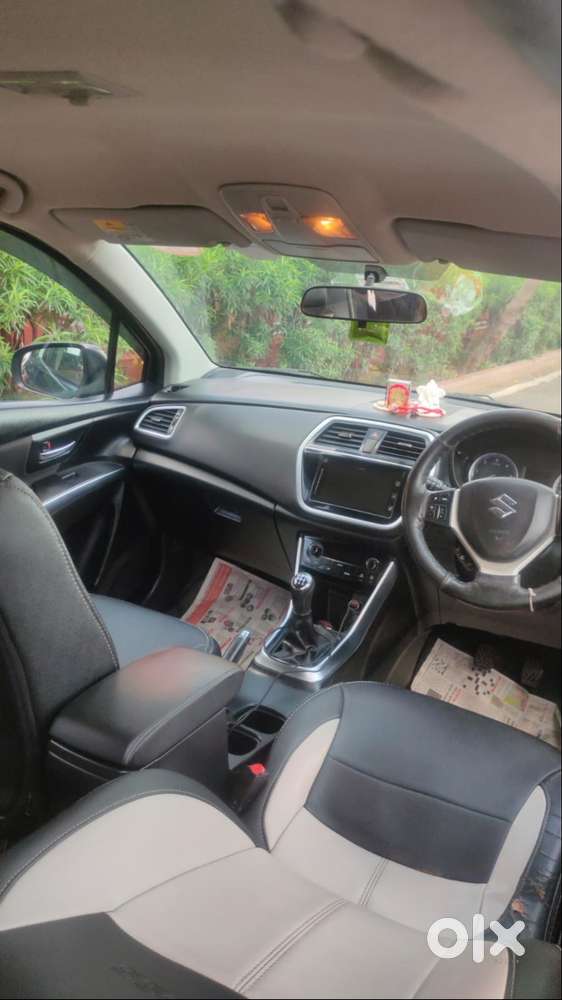 1st Owner Good Condition Officer Car