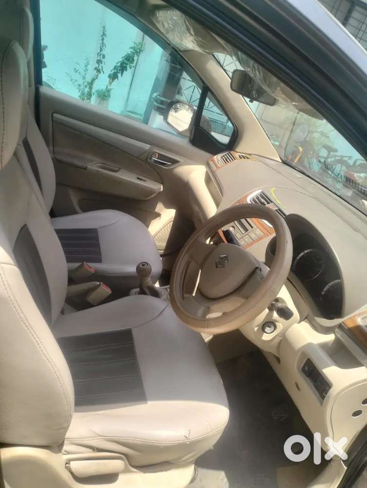 Maruti Suzuki Ertiga 2013 Diesel 94000 Km Driven