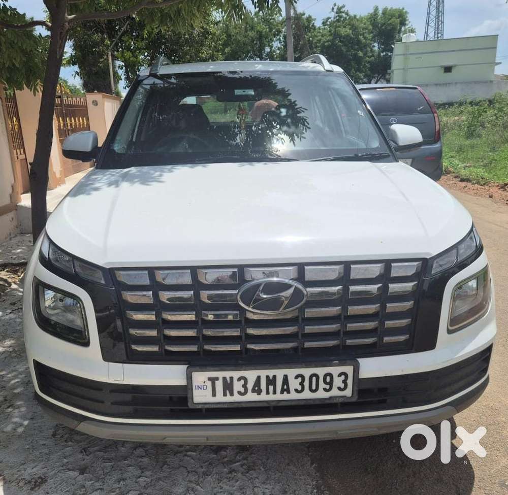 Hyundai Venue S, 2022, Petrol