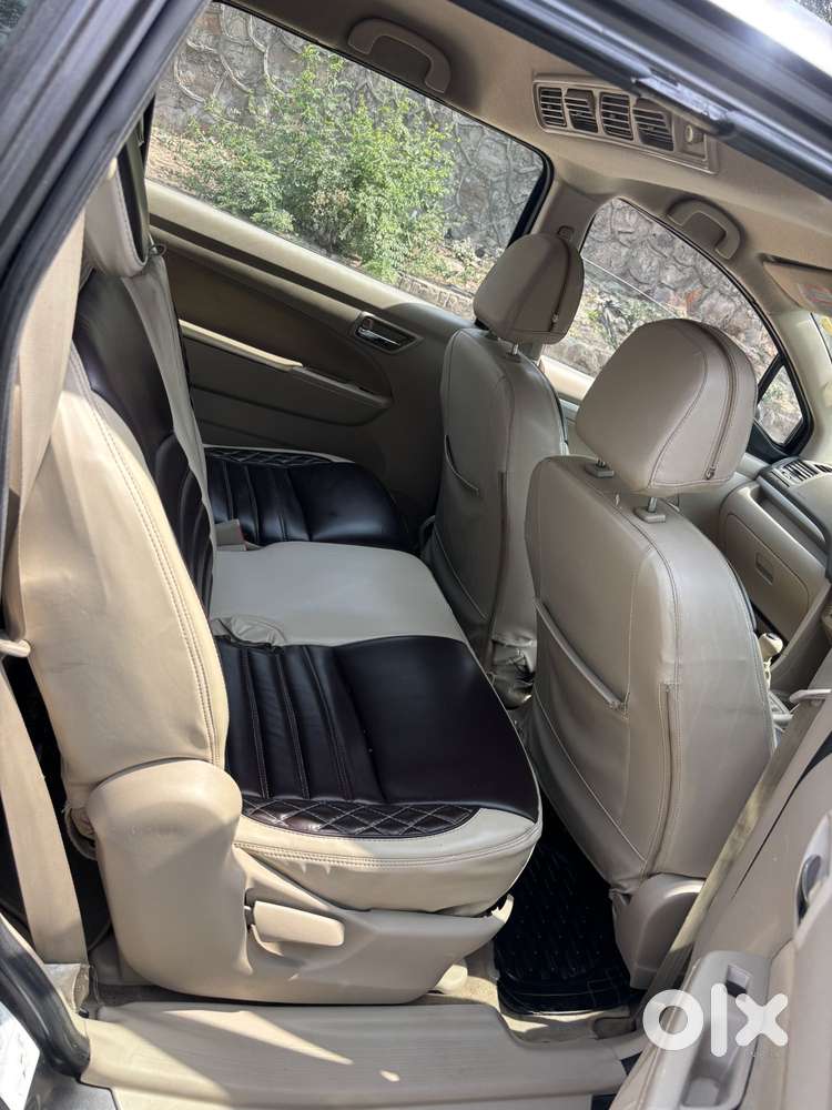 Maruti Suzuki Ertiga 1.4 Vxi Cng Anniversary Edition, 2016, Cng & Hy..