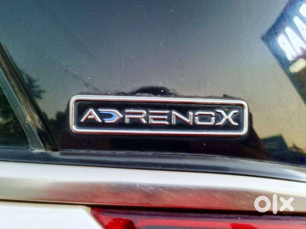 Mahindra Xuv700 2.2 Ax 7 Diesel At Str, 2022, Diesel