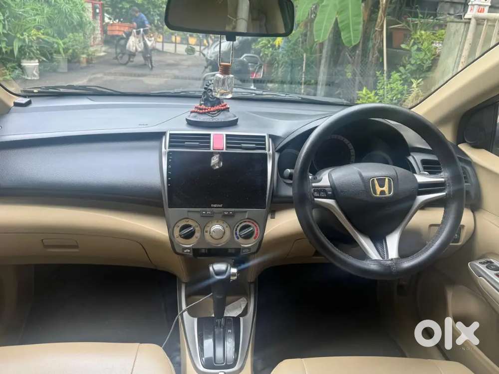 Honda City 2010 V At Petrol