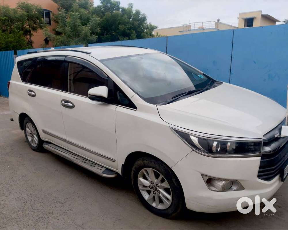 Toyota Innova Crysta 2018 Diesel Well Maintained