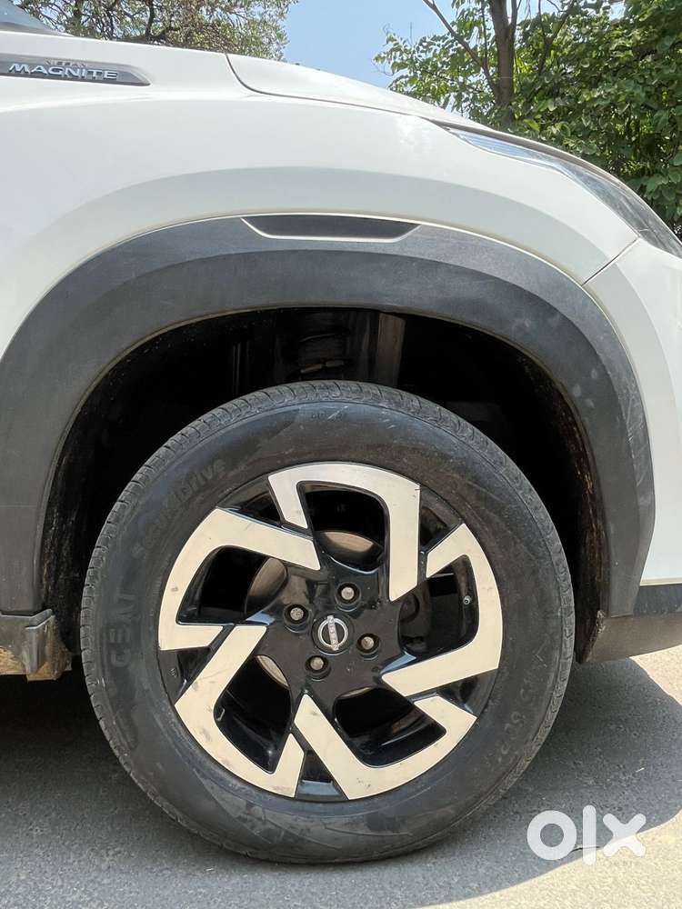 Nissan Magnite 1.0 Xv, 2023, Petrol