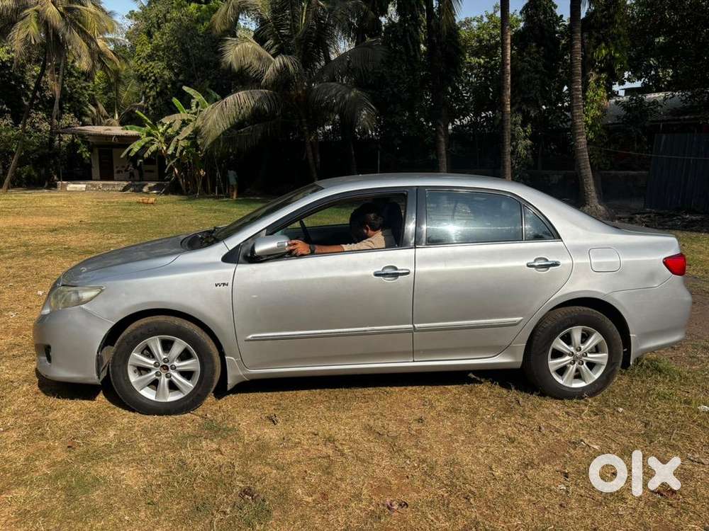 Toyota Corolla Altis 2009 Cng & Hybrids Well Maintained