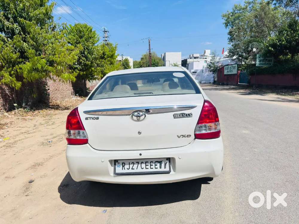 Toyota Etios 2016 Diesel Well Maintained