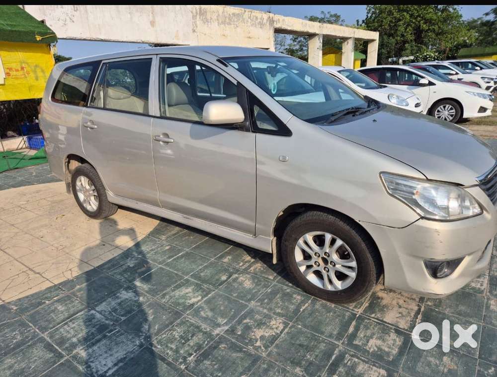 Toyota Innova 2.5 G (diesel) 7 Seater, 2013, Diesel
