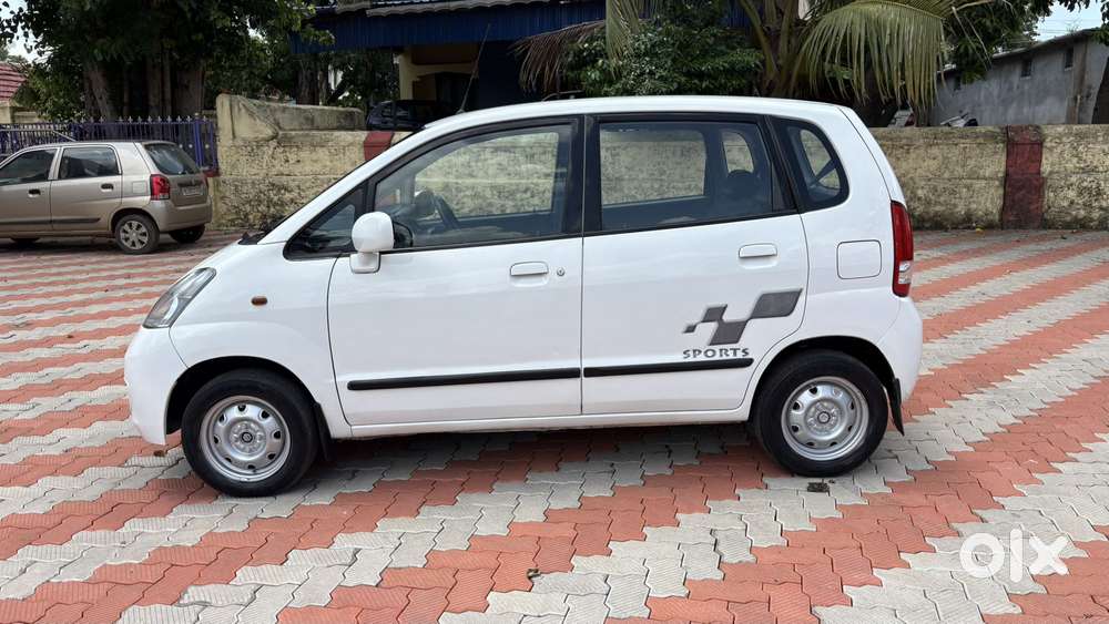 Maruti Suzuki Estilo Lxi, 2009, Petrol