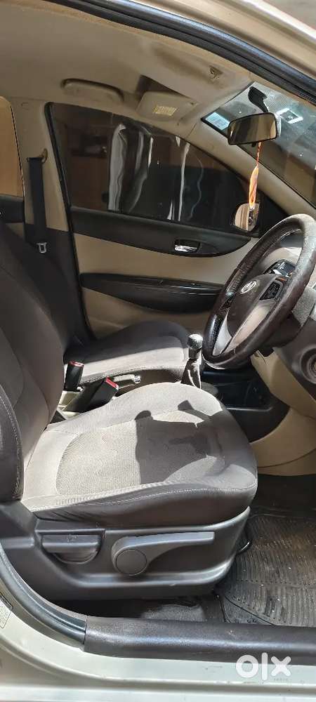 Hyundai I20 Asta 1.2 2009 All Paper Clear Till 2029