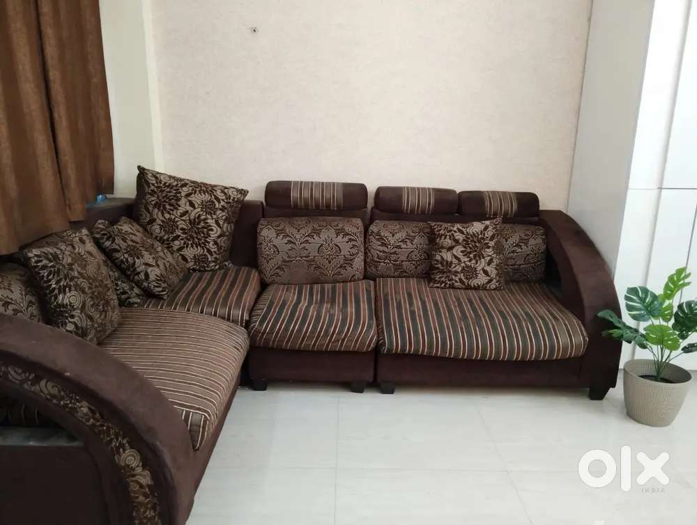 6 seater L shape sofa colour dark brown