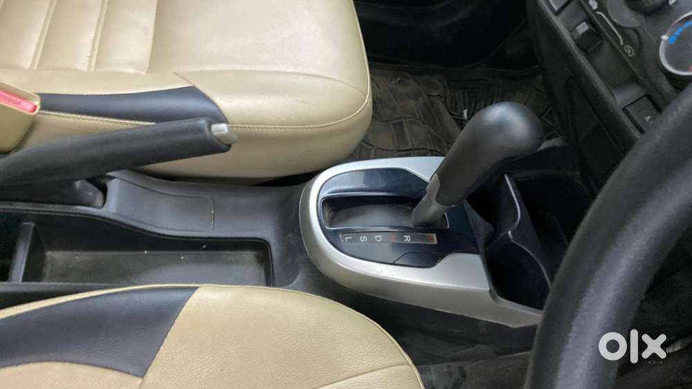 Honda Jazz 1.2 S I-vtec At, 2016, Petrol