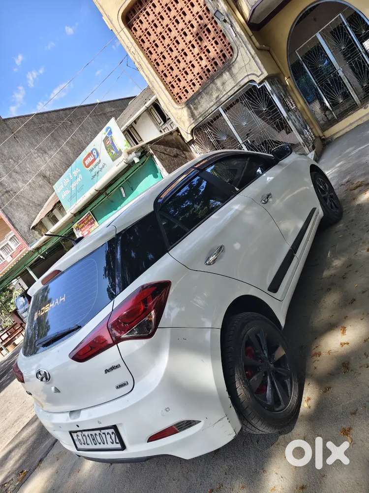 Hyundai I20 2016 Diesel 92000 Km Driven