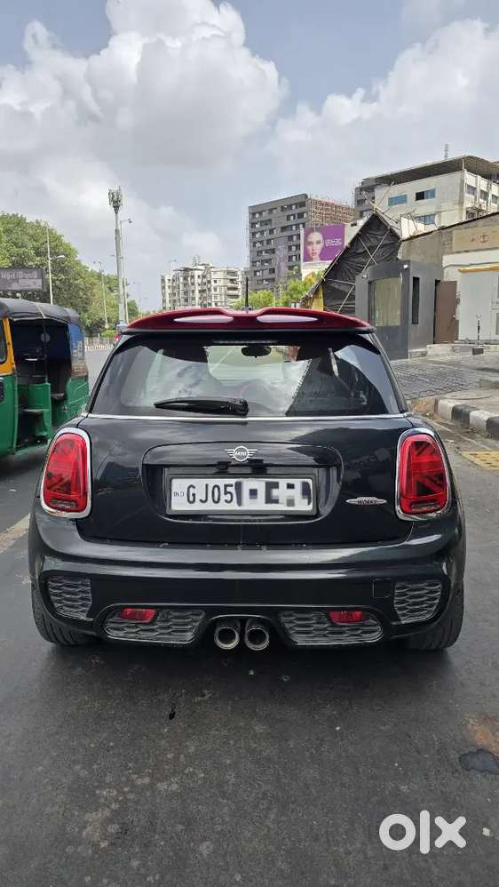 Mini Cooper 3 Door 2021 Petrol 32000 Km Driven