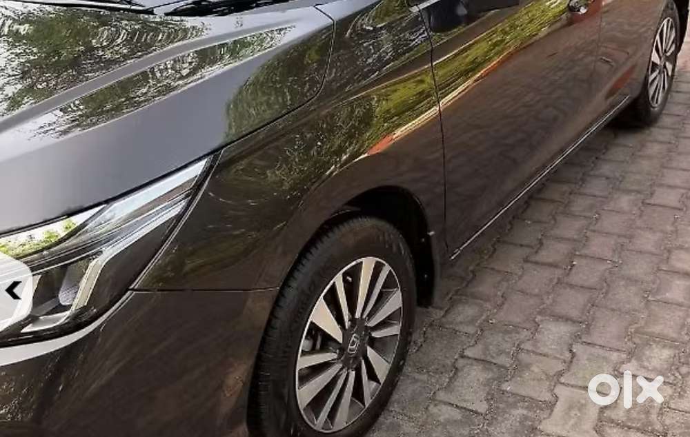 Hondacityvx Mid Goldenbrownsunroof,airbags,cruise