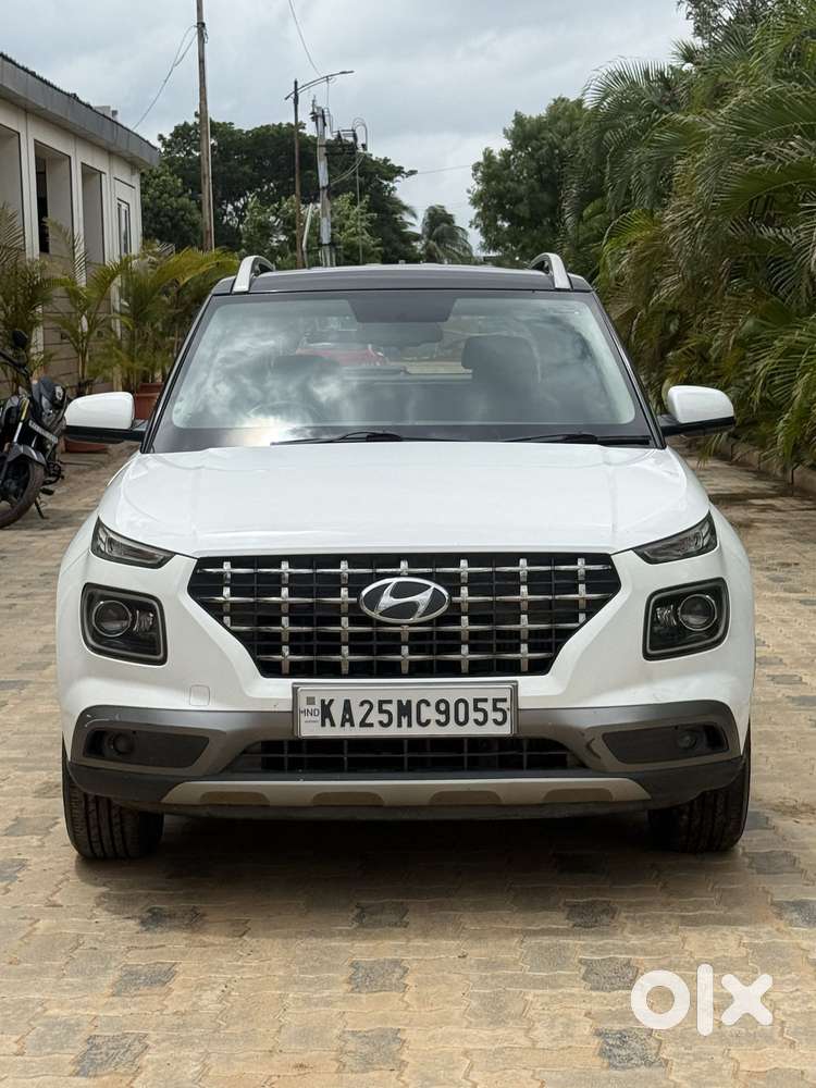 Hyundai Venue 1.5 Crdi Sx (o) Dual Tone, 2020, Diesel