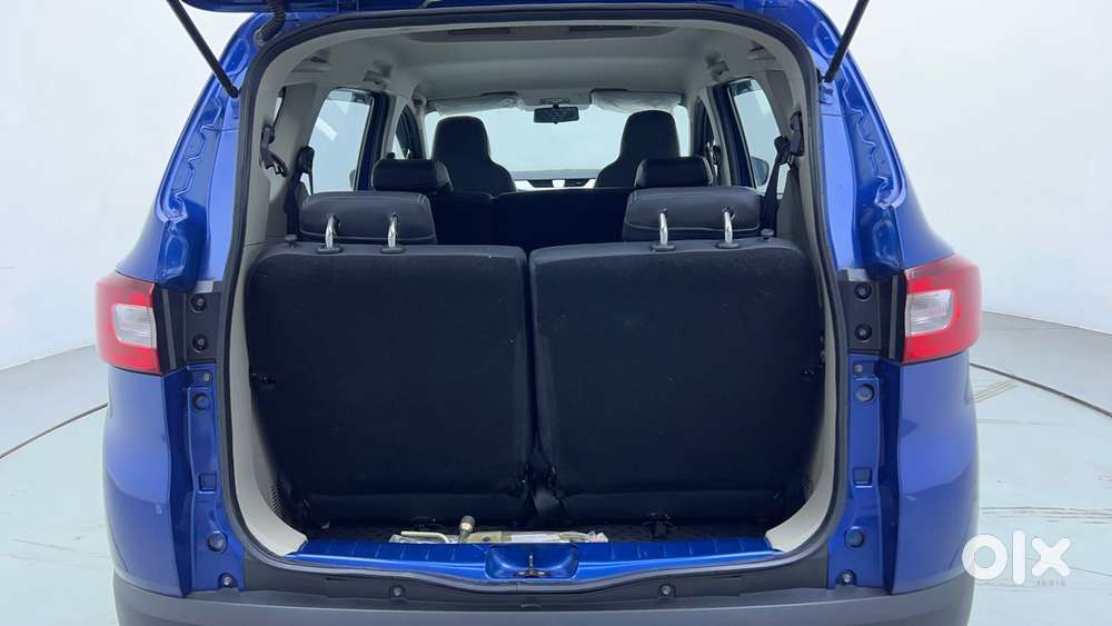 Renault Triber Rxz Easy-r Amt, 2023, Petrol